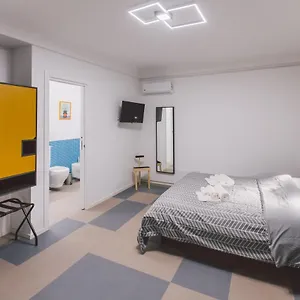 Apartamento Double Bedroom Across Ortigia
